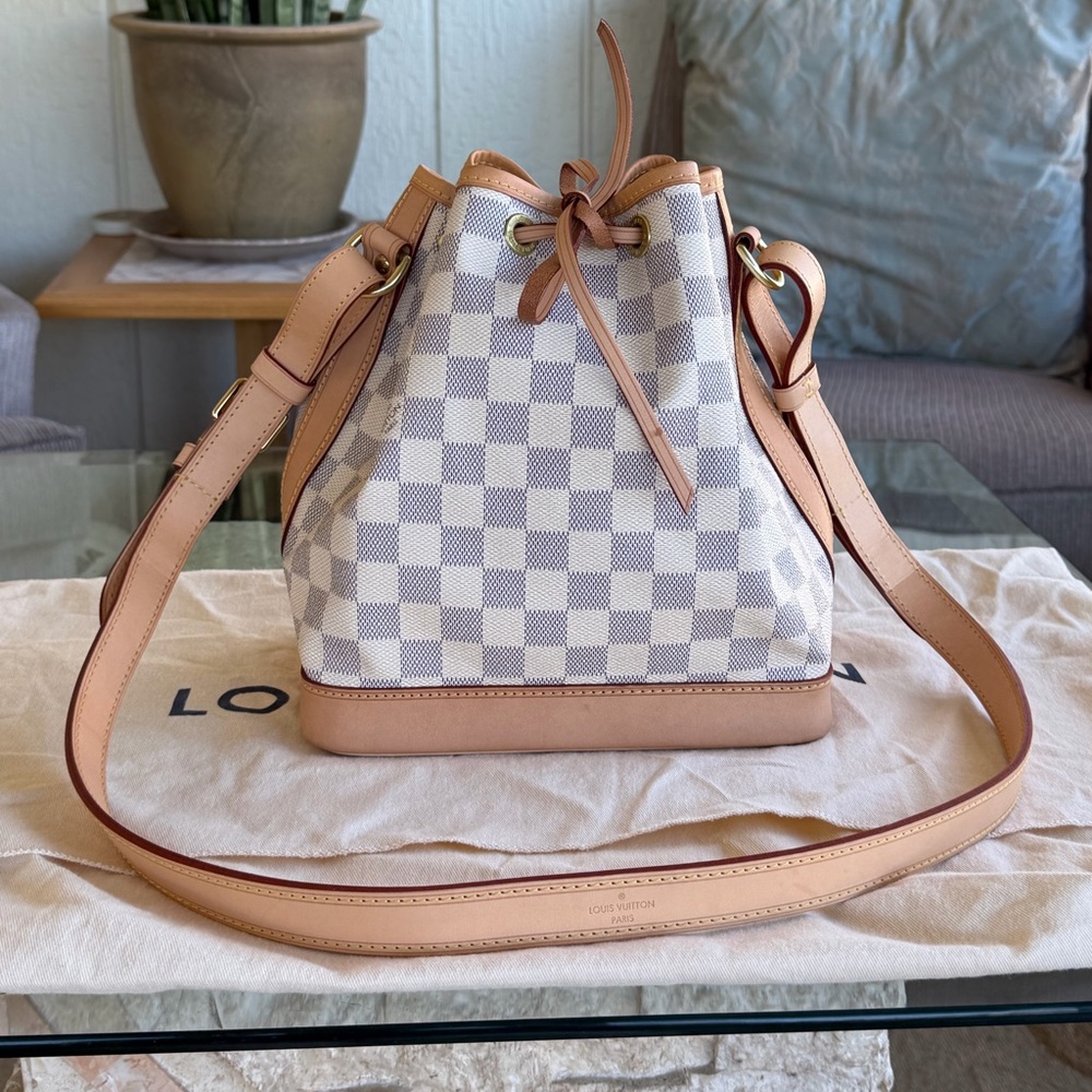 Louis Vuitton Damier Azur Noé BB Bucket Bag